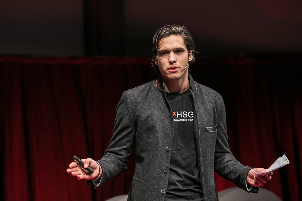 Moderator auf der TEDx Bühne
